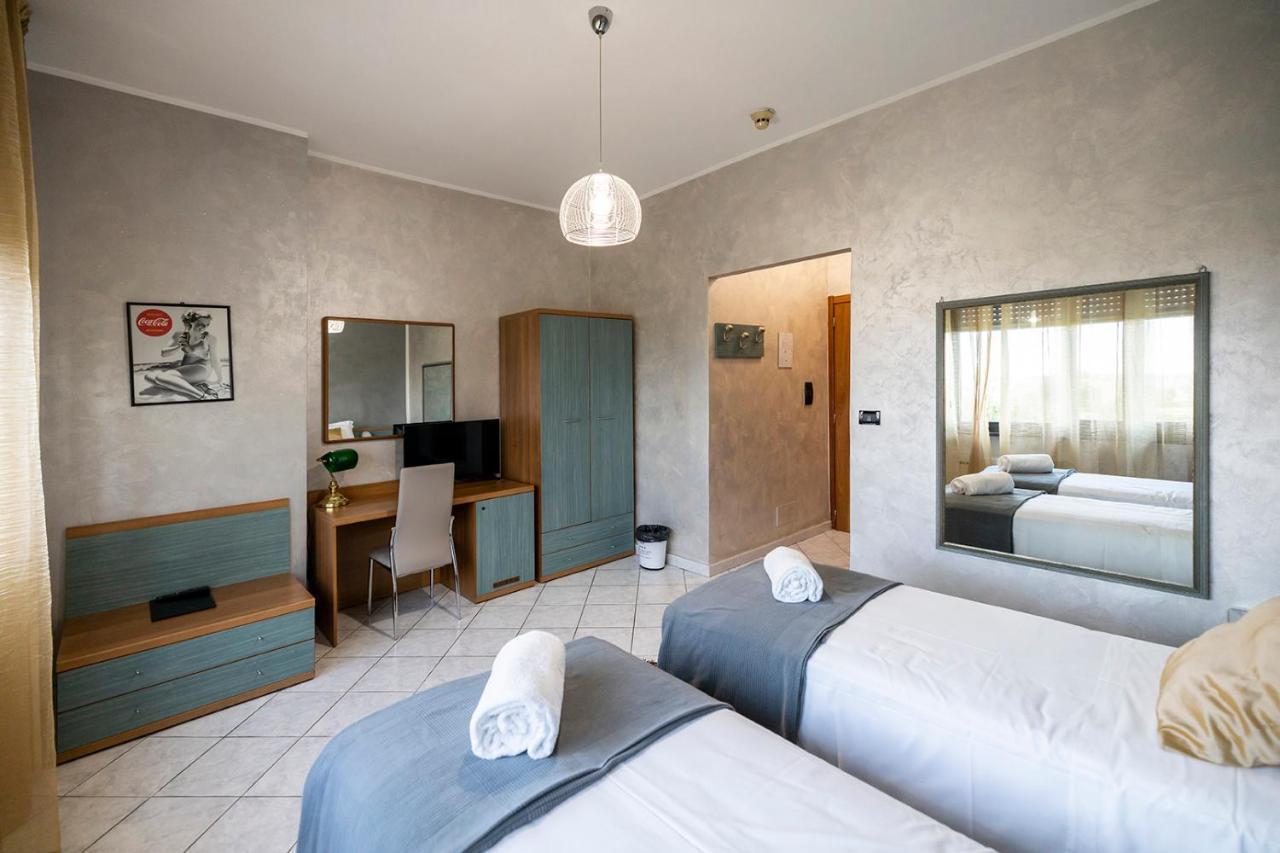 Piccolo Hotel Allamano Grugliasco Buitenkant foto